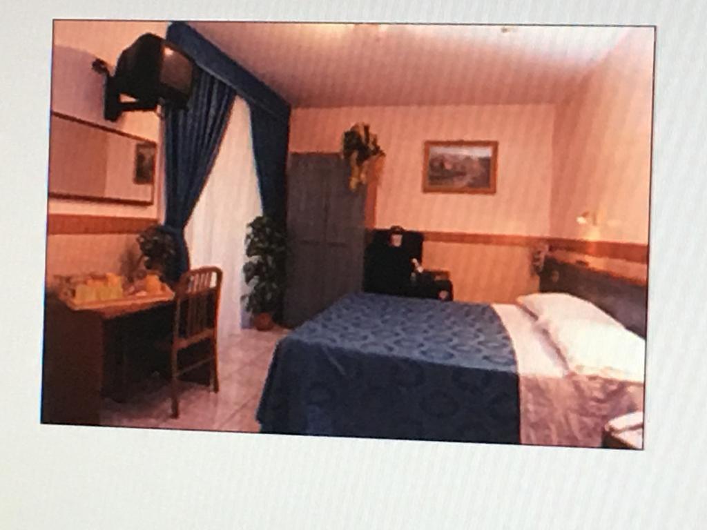 Hotel Rubino Roma Eksteriør bilde